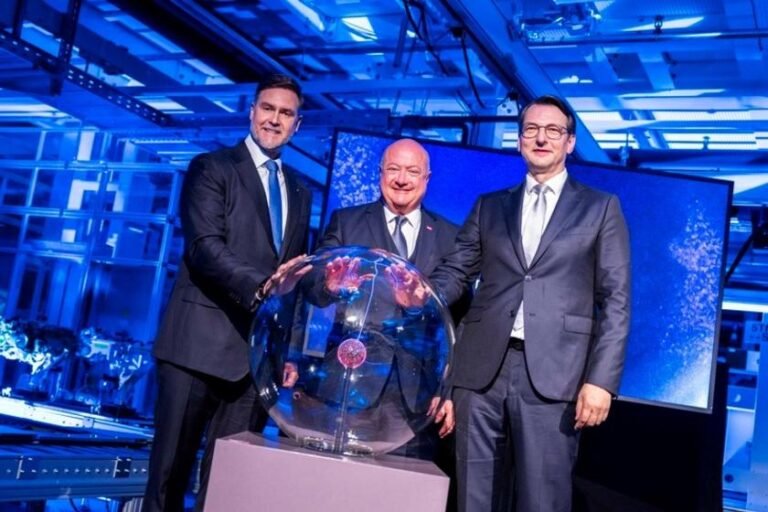 BMW Group inicia produção em série de motores elétricos para Neue Klasse
