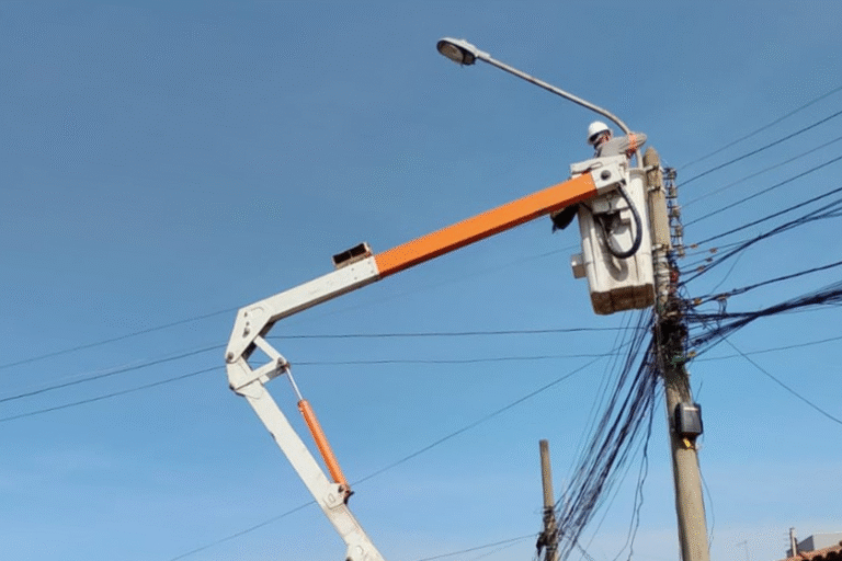 CEB IPes instala mais 600 luminárias de LED no Guará