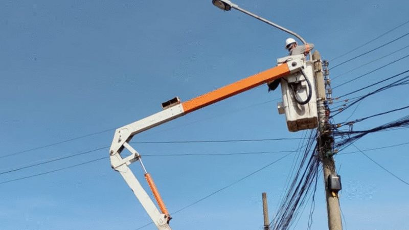 CEB IPes instala mais 600 luminárias de LED no Guará