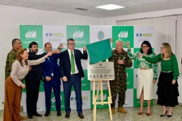 Neoenergia e Exército avançam juntos na transição energética com nova usina solar no DF