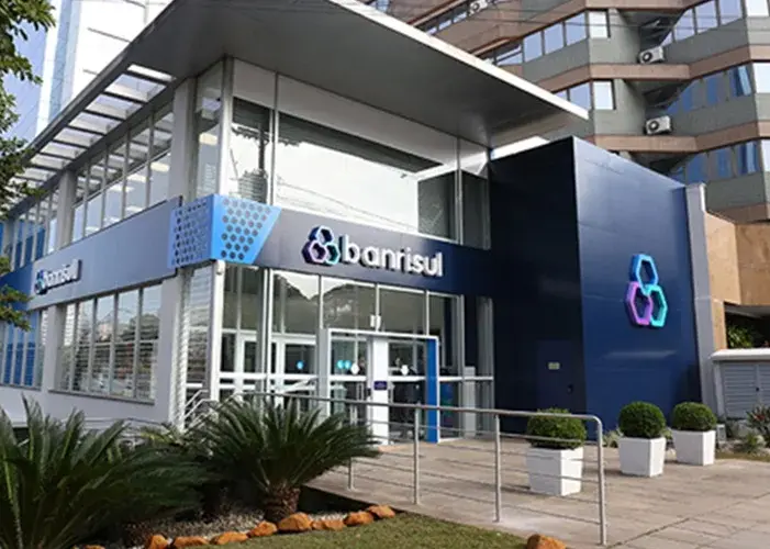 97 anos de banco gaúcho: uma história que se renova