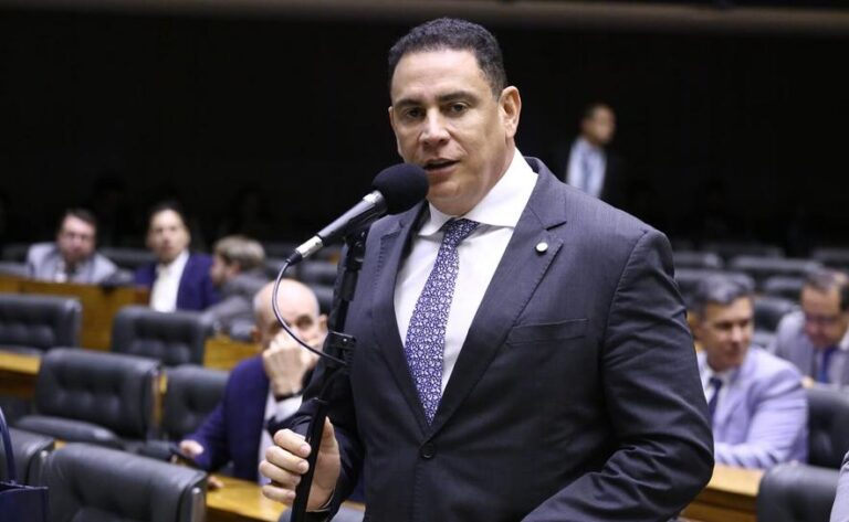 Deputado acelera expansão do MEI para 150 mil