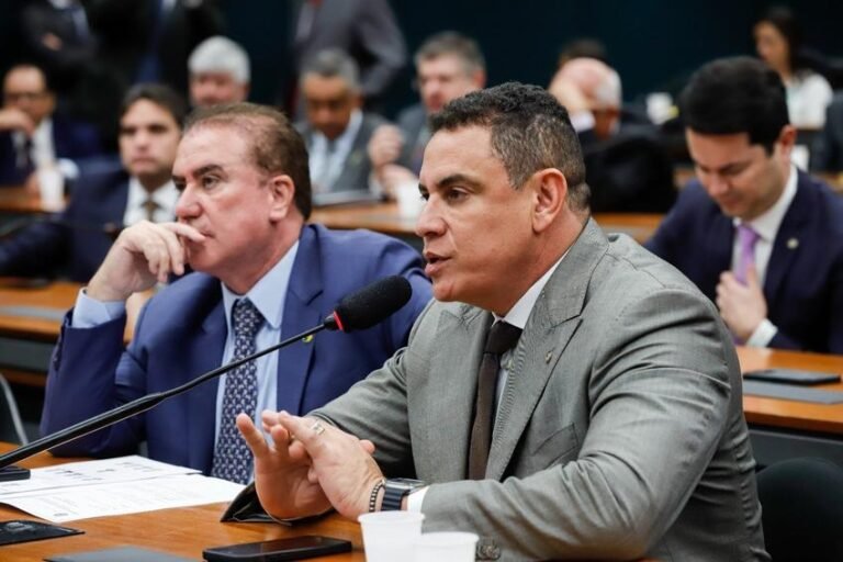 Deputado coloca Vale e ministério nos trilhos para explicar atraso