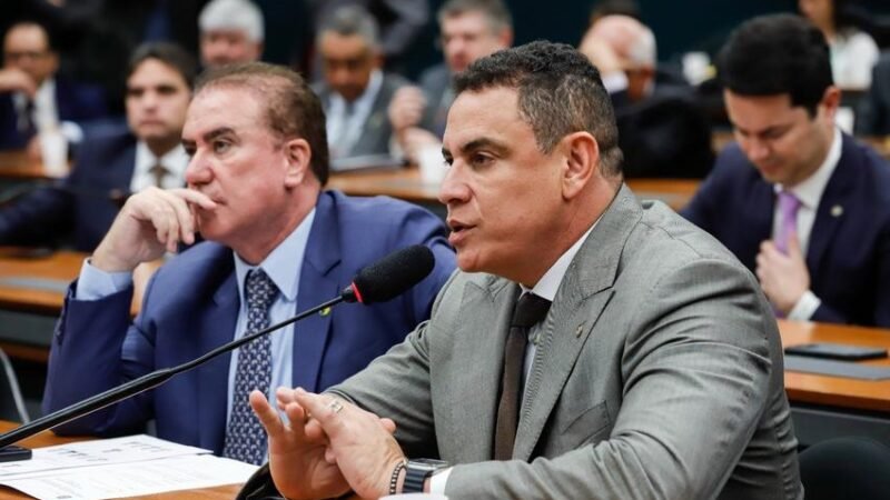 Deputado coloca Vale e ministério nos trilhos para explicar atraso Deputado coloca Vale e ministério nos trilhos para explicar atraso