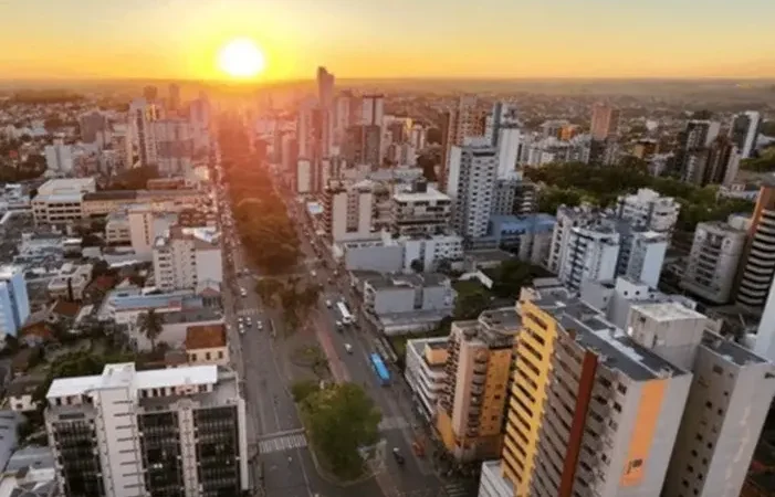 Empresa de Aviação Inaugura Oficina de Manutenção de Aviões em São Carlos Empresa de Aviação Inaugura Oficina de Manutenção de Aviões em São Carlos