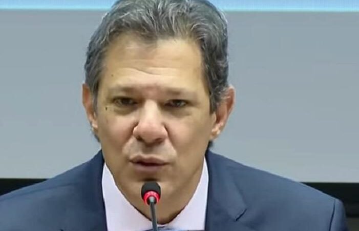 Haddad afirma que a política fiscal envolve mais do que apenas ações governamentais Haddad afirma que a política fiscal envolve mais do que apenas ações governamentais