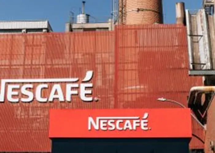 Nestlé turbina fábrica com bilhão