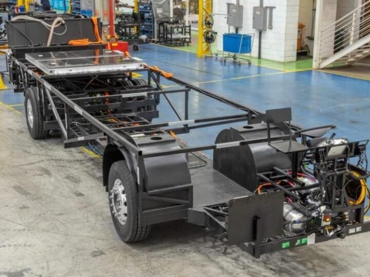 BYD apresenta o primeiro chassi elétrico Midi do Brasil na Arena ANTP BYD apresenta o primeiro chassi elétrico Midi do Brasil na Arena ANTP