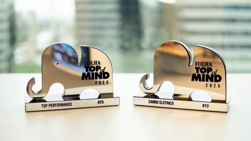 BYD é bicampeã na categoria “Carros Elétricos” e é campeã do prêmio especial Top Performance no Top of Mind 2025 BYD é bicampeã na categoria “Carros Elétricos” e é campeã do prêmio especial Top Performance no Top of Mind 2025