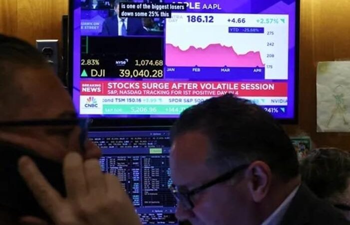 Bolsa brasileira encerra dia com alta