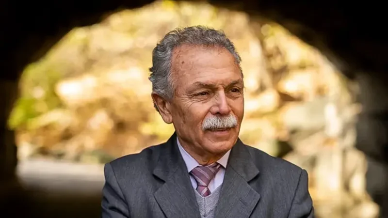 Cientista desafeto de Bolsonaro ressurge na suplência ministerial Cientista desafeto de Bolsonaro ressurge na suplência ministerial