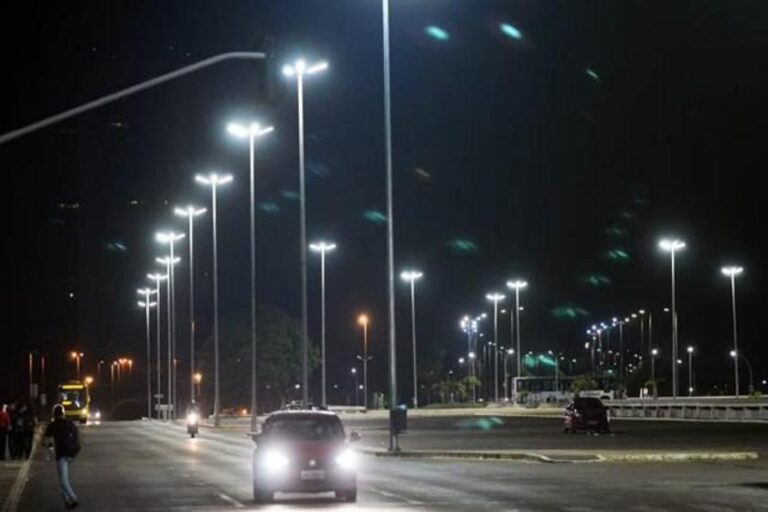 DF avança na modernização da iluminação pública e já tem oito regiões com 96% das luminárias em LED