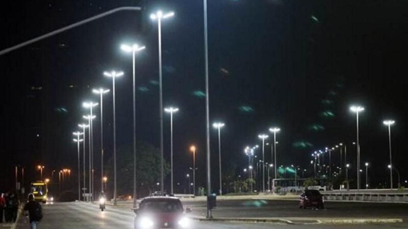 DF avança na modernização da iluminação pública e já tem oito regiões com 96% das luminárias em LED