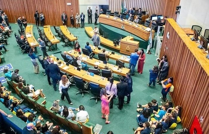 Distritais receberao 34,5 milhoes em emendas para 2026 Distritais receberao 34,5 milhoes em emendas para 2026