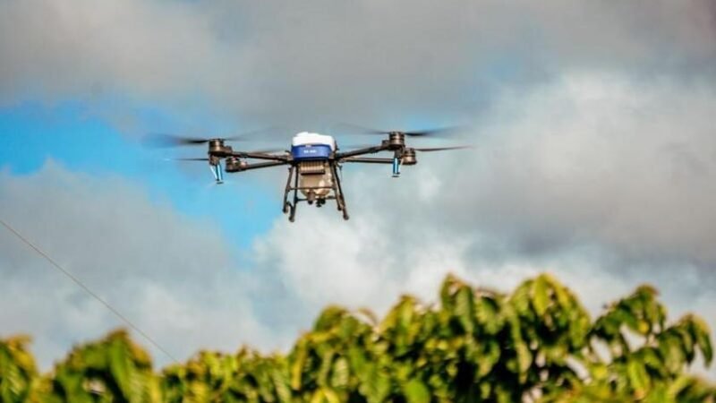 Drones impulsionam gestão hídrica e sustentabilidade no campo Drones impulsionam gestão hídrica e sustentabilidade no campo