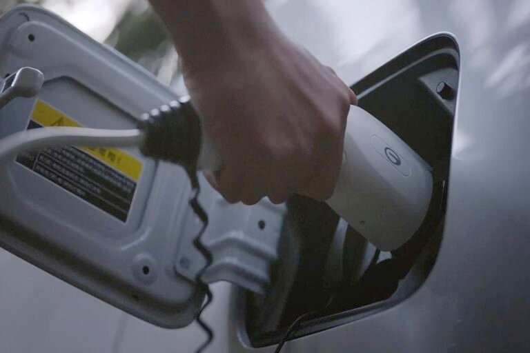 GAC firma parceria estratégica no Brasil para democratizar o acesso à tecnologia de veículos elétricos