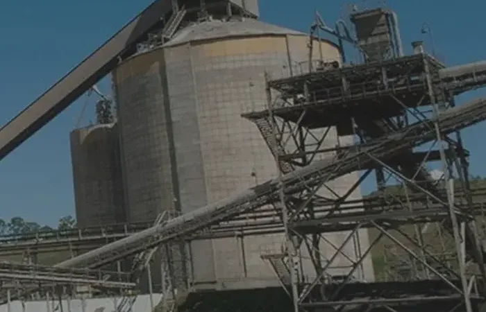 Industria de cimento busca recuperacao financeira Industria de cimento busca recuperacao financeira
