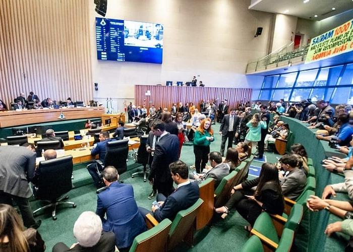 Instalação de Câmeras em Salas de Aula Sob Críticas