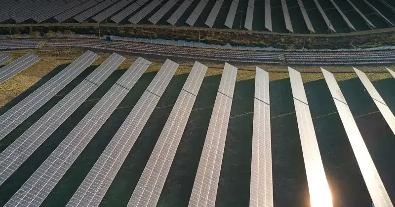 Invista com Sabedoria em Usinas Solares para um Retorno Financeiro Atrativo Invista com Sabedoria em Usinas Solares para um Retorno Financeiro Atrativo