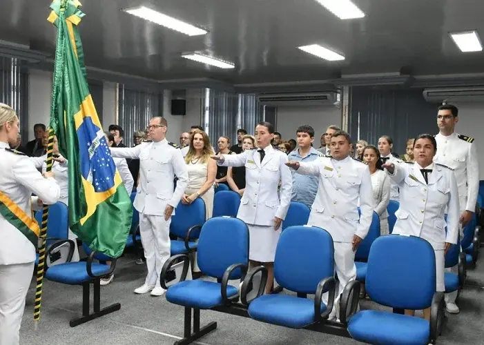Marinha do Brasil Oferece 42 Vagas para Oficial Superior