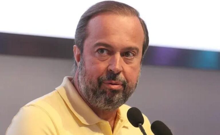 Ministro descarta adocao do horario de verao