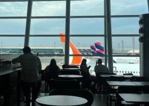 Passageira presa por fazer falsa ameaça de bomba