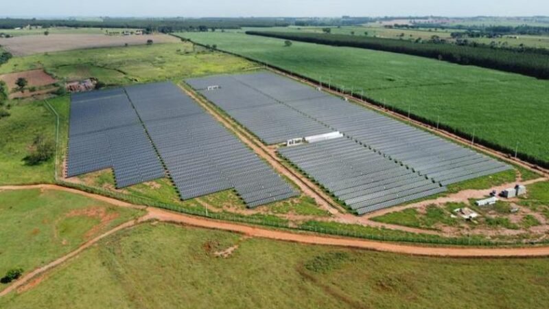 Thopen adquire 45 usinas solares da Matrix e acelera sua expansão no mercado de energia
