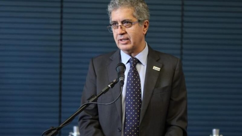 ABGD celebra 10 anos e apresenta campanha em defesa da geração distribuída em evento no Congresso Nacional ABGD celebra 10 anos e apresenta campanha em defesa da geração distribuída em evento no Congresso Nacional