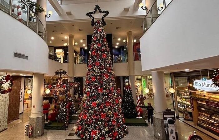 Contratacoes natalinas temporarias devem crescer 6,1 percentual Contratacoes natalinas temporarias devem crescer 6,1 percentual