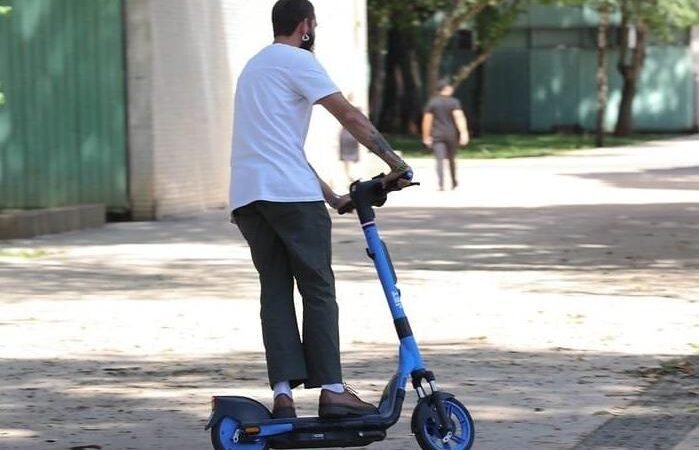 Gama Oferece Serviço de Patinetes Eletricos