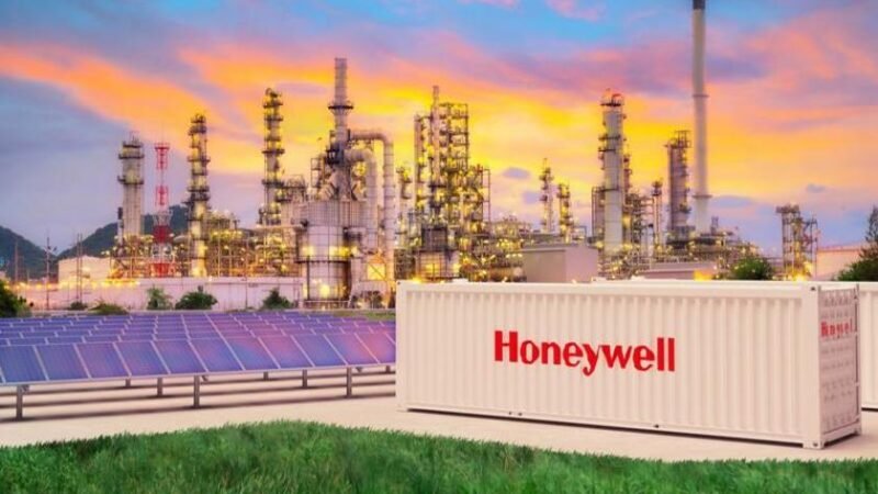Honeywell introduz nova tecnologia que produz combustíveis renováveis de baixo custo e alta qualidade a partir de biomassa Honeywell introduz nova tecnologia que produz combustíveis renováveis de baixo custo e alta qualidade a partir de biomassa