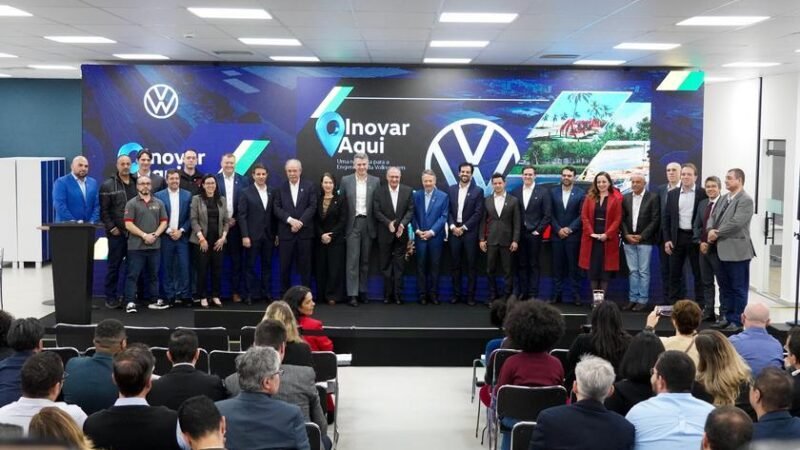Todo Volkswagen desenvolvido na região América do Sul terá versões eletrificadas a partir de 2026