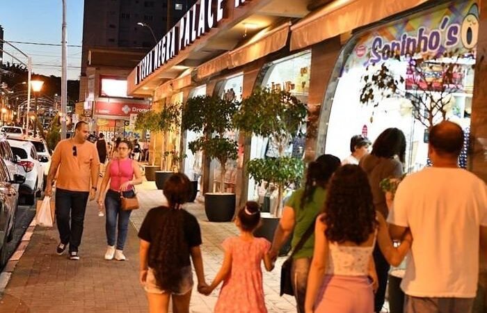 Comercio Varejista Registra Crescimento de 0,5 Por Cento Nas Vendas