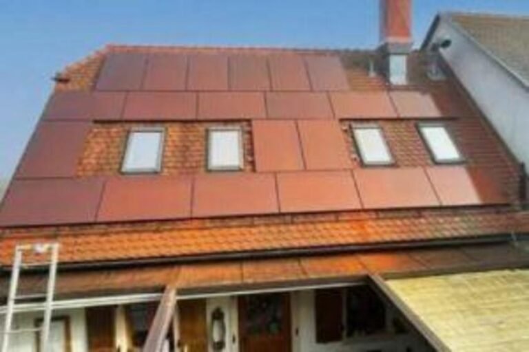 DAH Solar aposta em módulos coloridos para o segmento de alto padrão