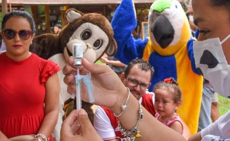 Distrito Federal Recebe Primeiro Lote de Vacina Contra o Vírus Respiratório Sincicial