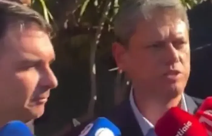 Divisao entre Bolsonaristas na Escolha de Candidato