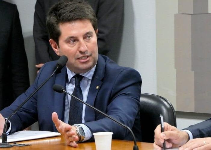 Ex Deputado assume a associação de biocombustiveis