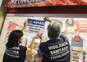 Fiscalizacao de Produtos de Natal Aumenta para Proteger Consumidores