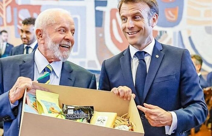 Macron Apoia Reequilíbrio Entre União Europeia e Mercosul