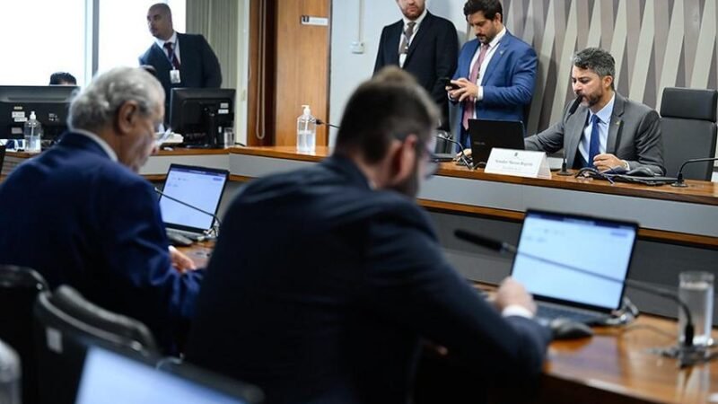 Congresso Nacional Considera Sustação de Decreto Regulatório de Acesso à Transmissão de Energia Congresso Nacional Considera Sustação de Decreto Regulatório de Acesso à Transmissão de Energia