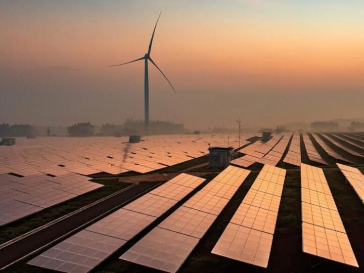 Migração ao mercado livre de energia deve se tornar principal alavanca de redução de custos para empresas no ciclo orçamentário 2025–2026