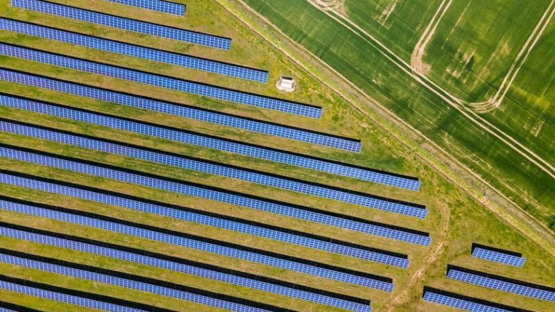 10 anos de expansão Solar: retrofit moderniza instalações antigas para manter desempenho e segurança