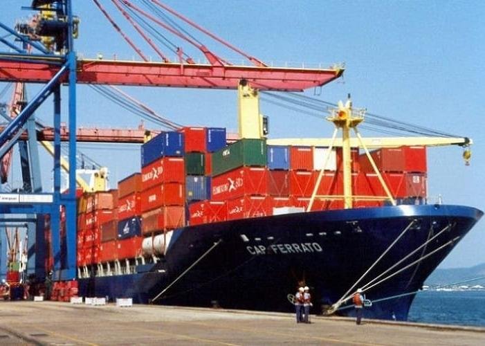 Brasil supera saldo comercial com resultado positivo nas exportacoes