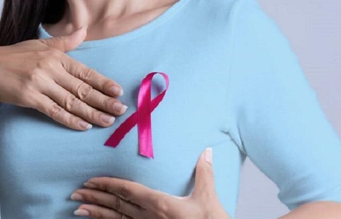 Carreta da Mamografia Oferece Servicos de Saude