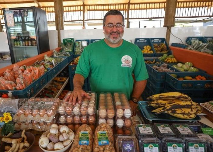 Emporio Rural nos Jardins Mangueiral Esta em Construcao