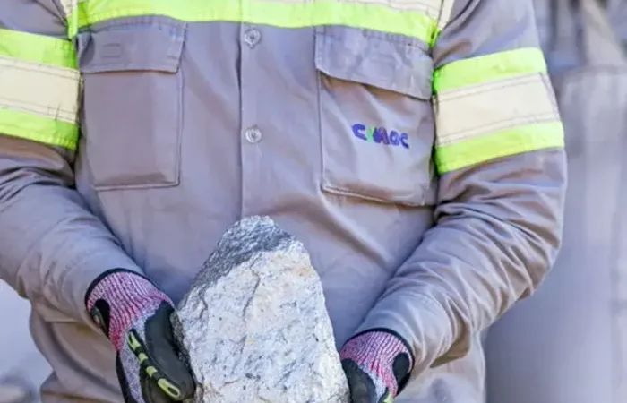 Empresa chinesa de mineração adquire controle de tres minas de ouro brasileiras Empresa chinesa de mineração adquire controle de tres minas de ouro brasileiras