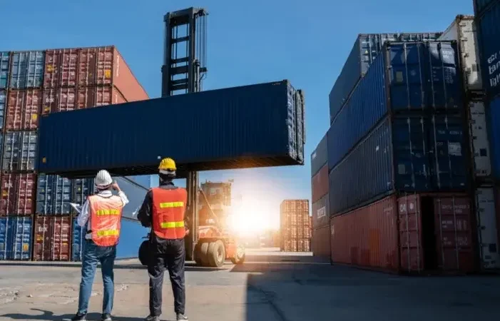 Empresa de Logistica em Paranagua e Anuncios de Grupo