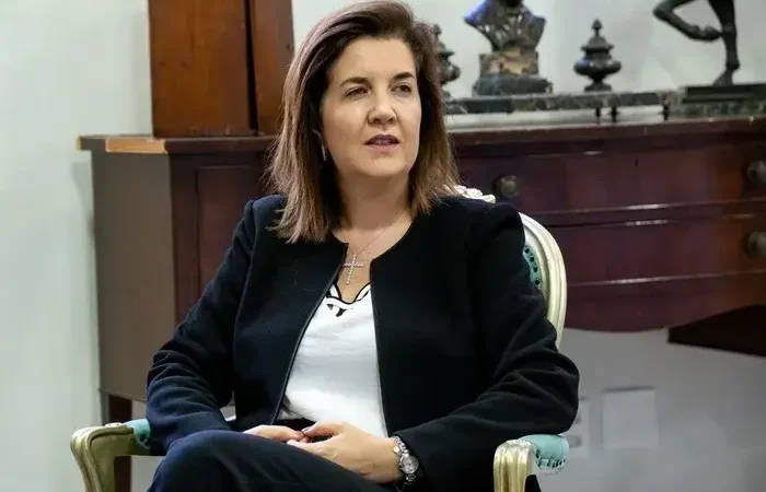 Ministra do STJ se torna professora de centro universitario