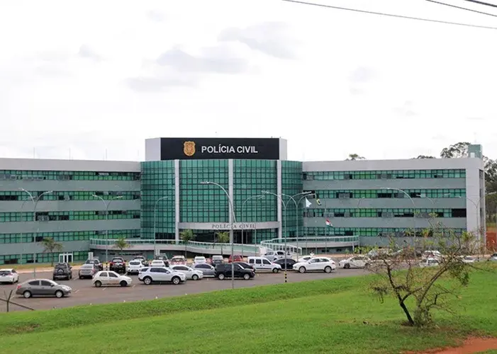 Prejuizos do Banco de Brasilia afetam a Policia Civil do Distrito Federal e o Instituto de Previdencia dos Servidores do Distrito Federal