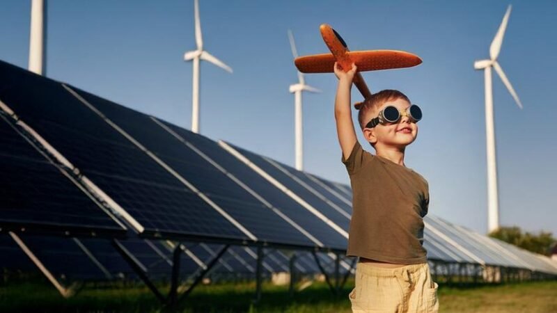 Energia compartilhada avança no Brasil e reduz custos para consumidores